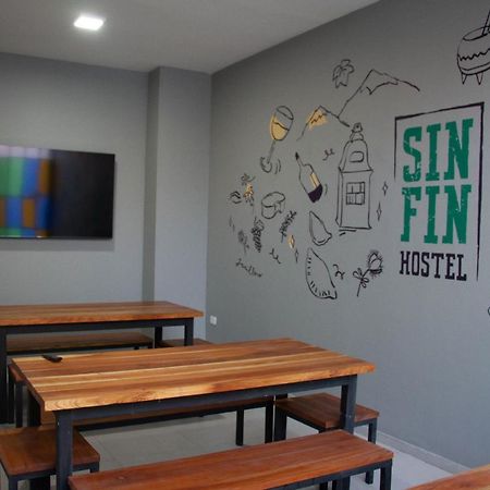 Sin Fin Hostel Mendoza Zewnętrze zdjęcie
