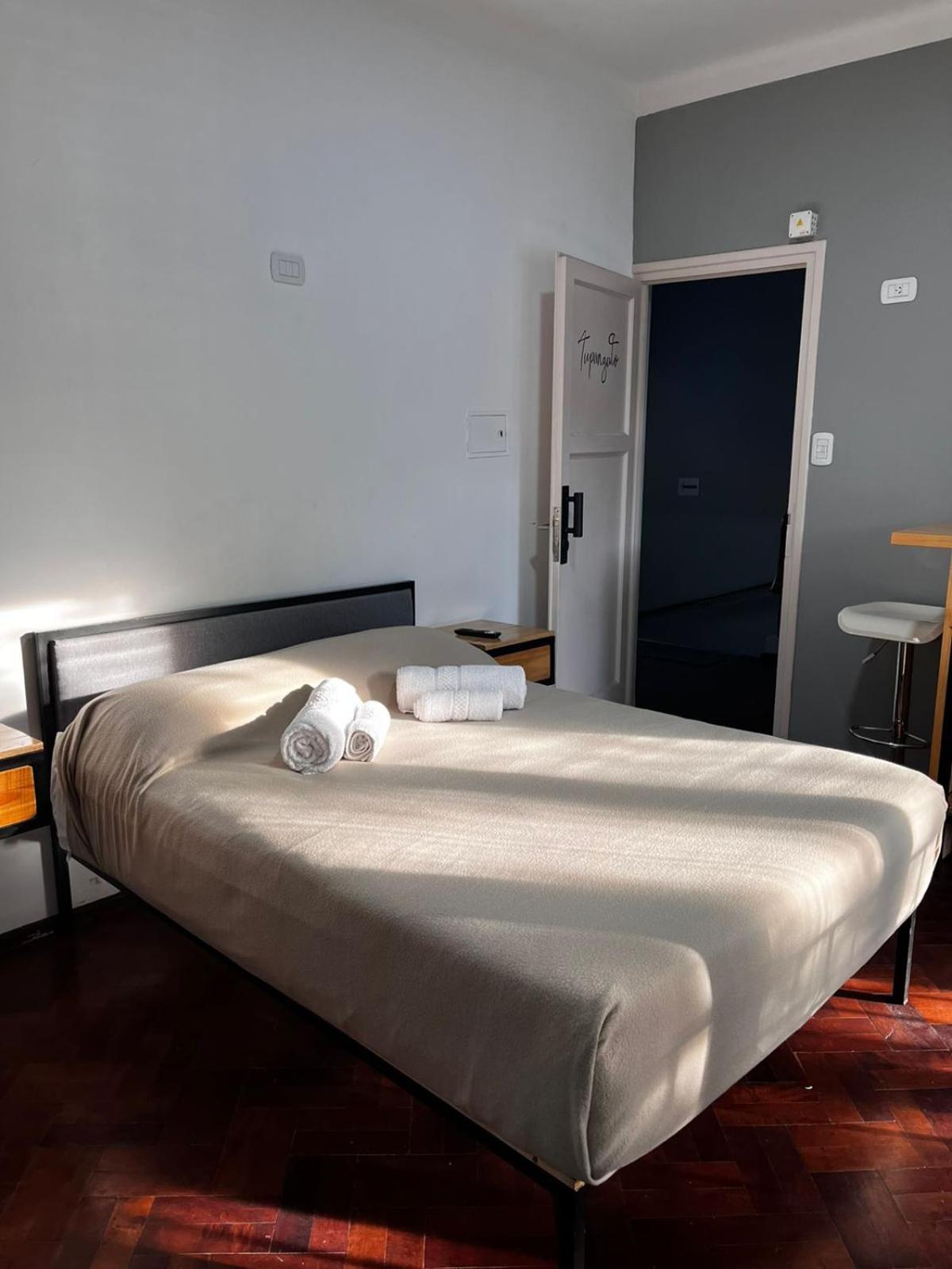 Sin Fin Hostel Mendoza Zewnętrze zdjęcie